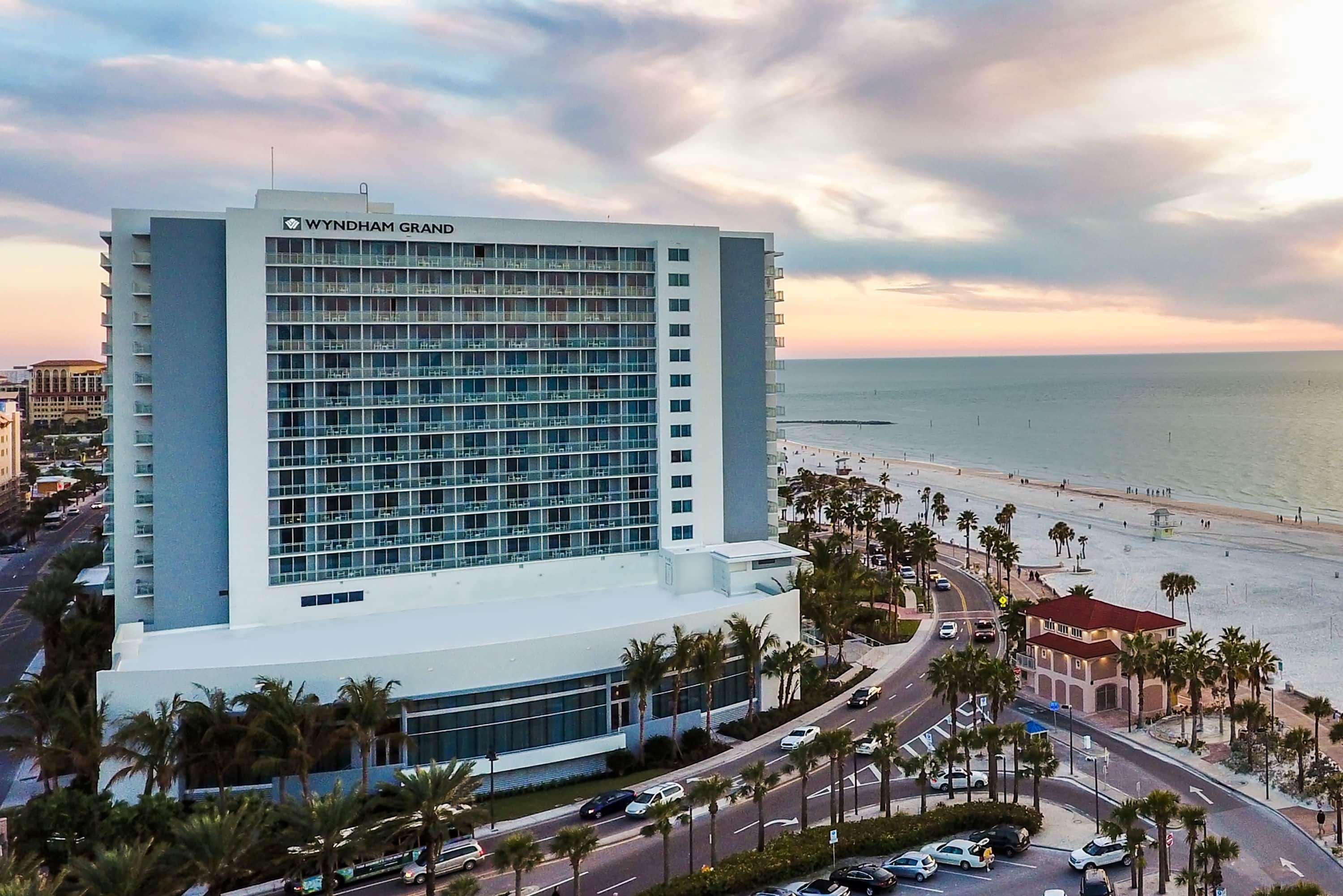 Wyndham Grand Clearwater Beach Bagian luar foto